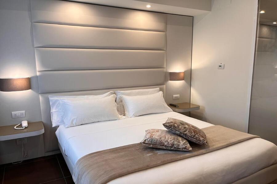 Hotel Bouganville Picerno Eksteriør billede