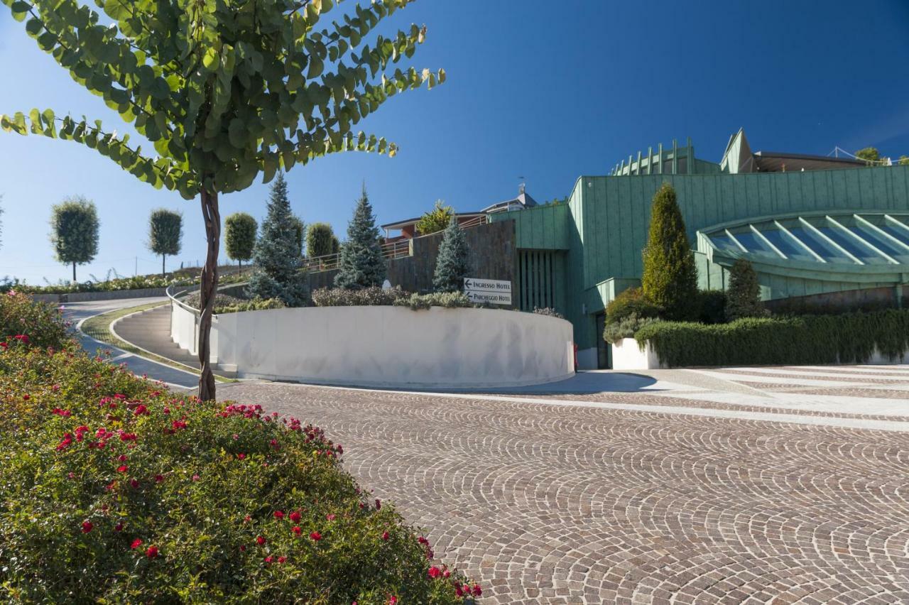 Hotel Bouganville Picerno Eksteriør billede